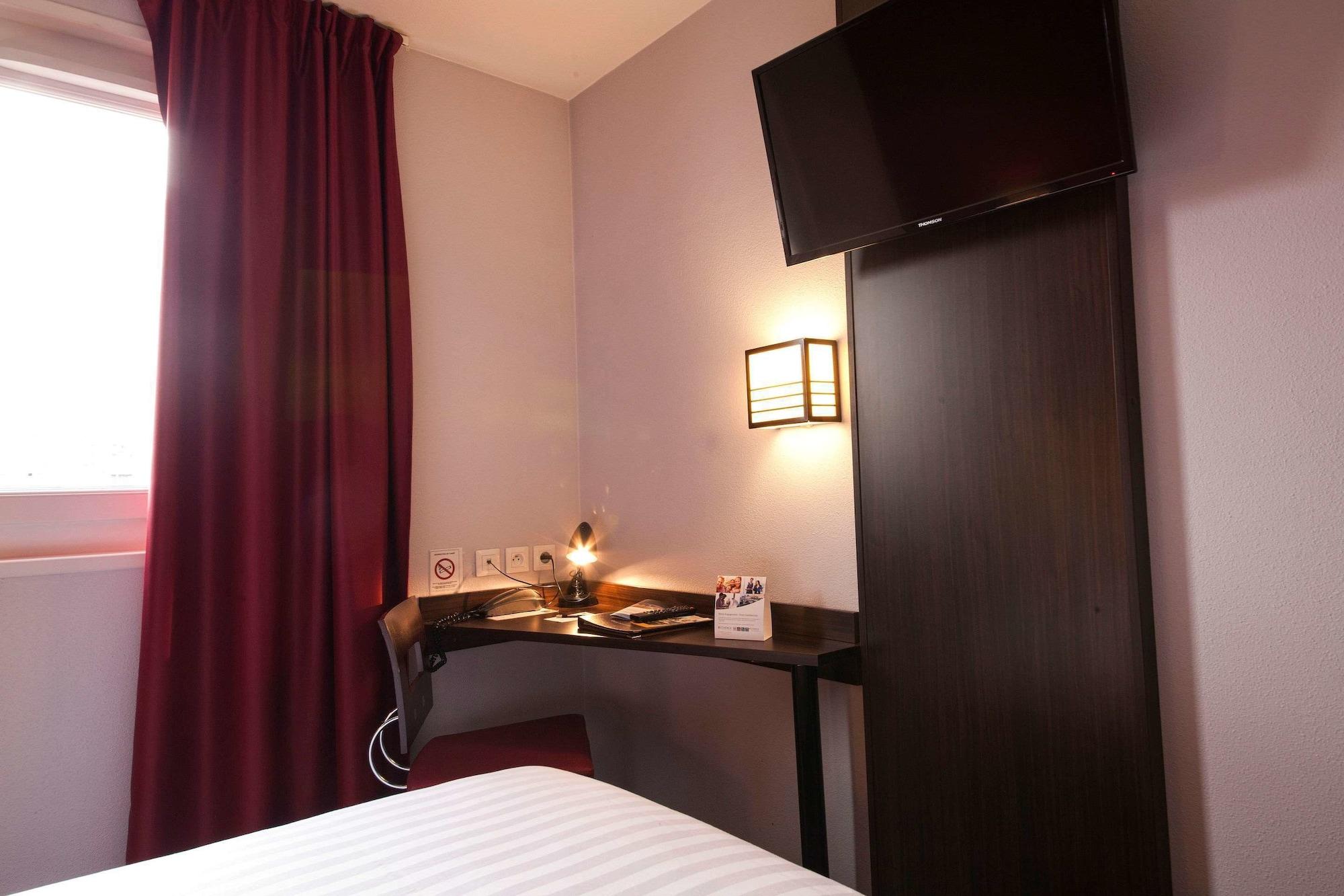 Comfort Hotel Clermont Saint Jacques Экстерьер фото