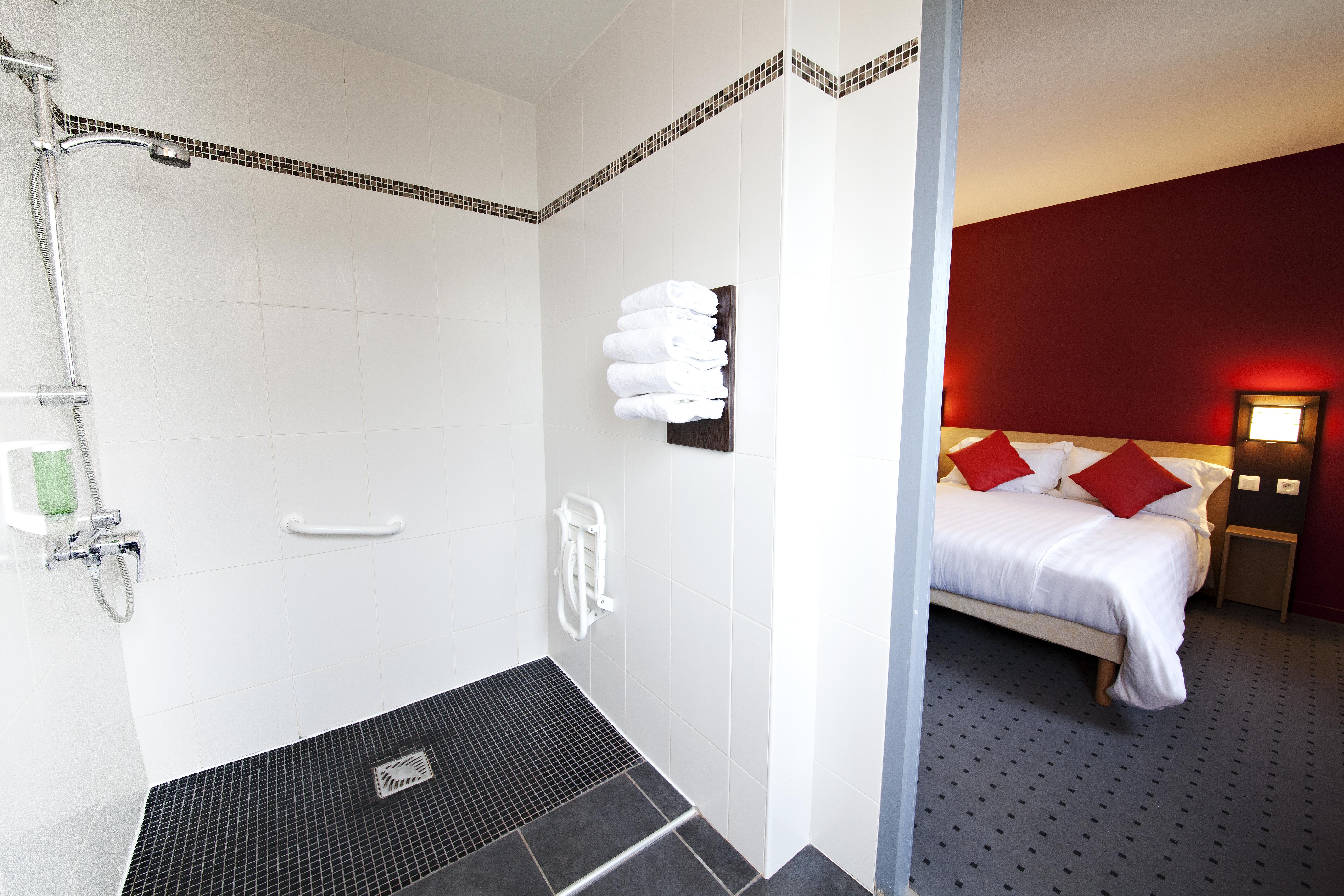 Comfort Hotel Clermont Saint Jacques Экстерьер фото
