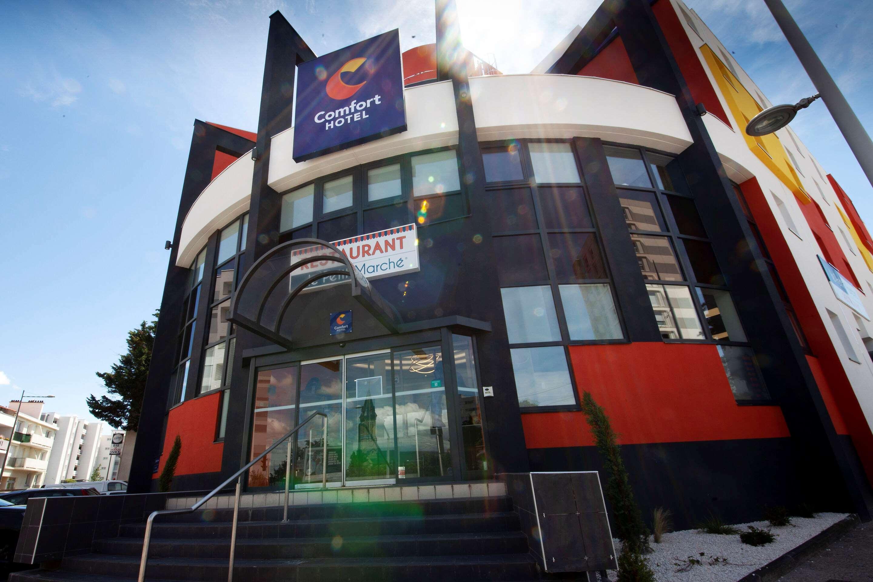 Comfort Hotel Clermont Saint Jacques Экстерьер фото