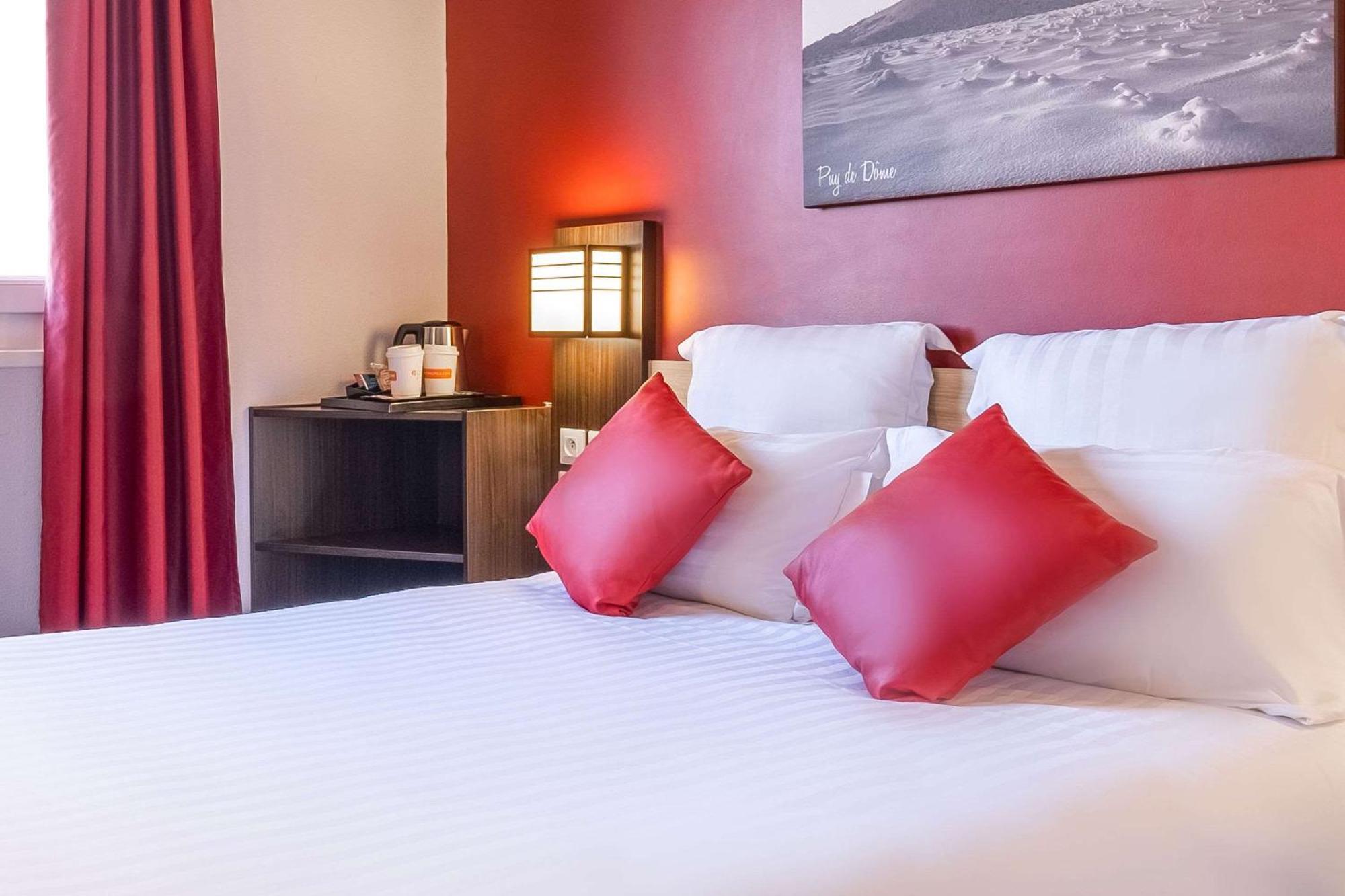 Comfort Hotel Clermont Saint Jacques Экстерьер фото